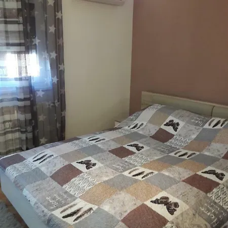 New Dany With Parking For Two Апартаменты Сплит